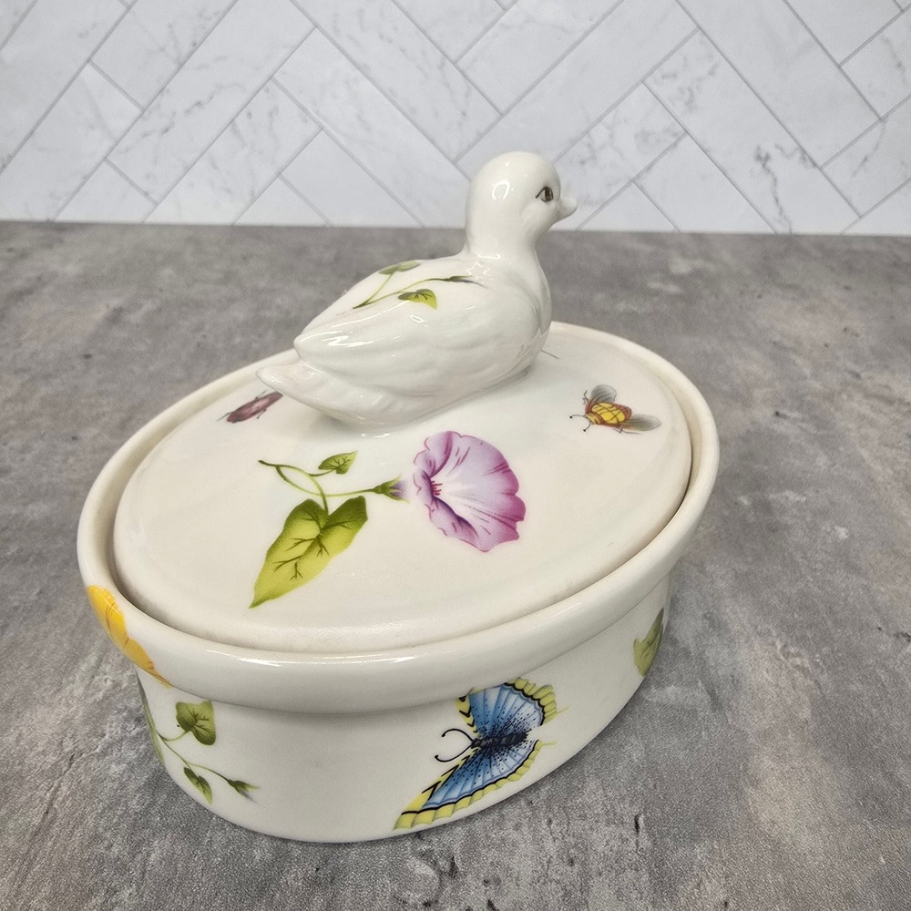 Vintage Ceramic Duck Trinket Box Butterfly Ladybug Floral Garden Porcelain Dish - Picture 3 of 10